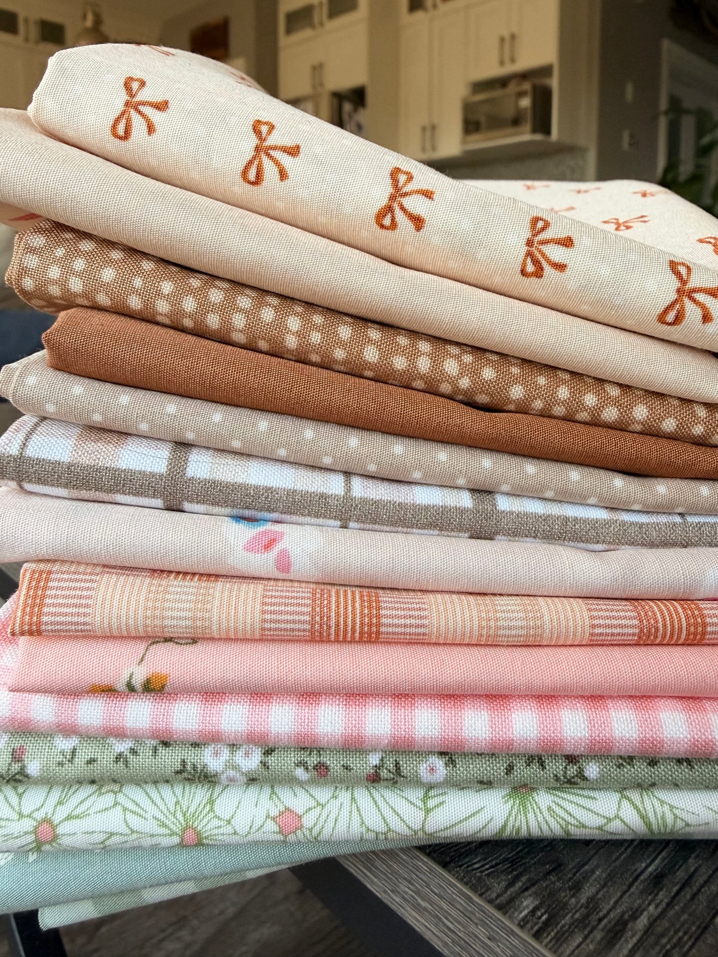 VELVET AND LACE - 14 piece FQ bundle