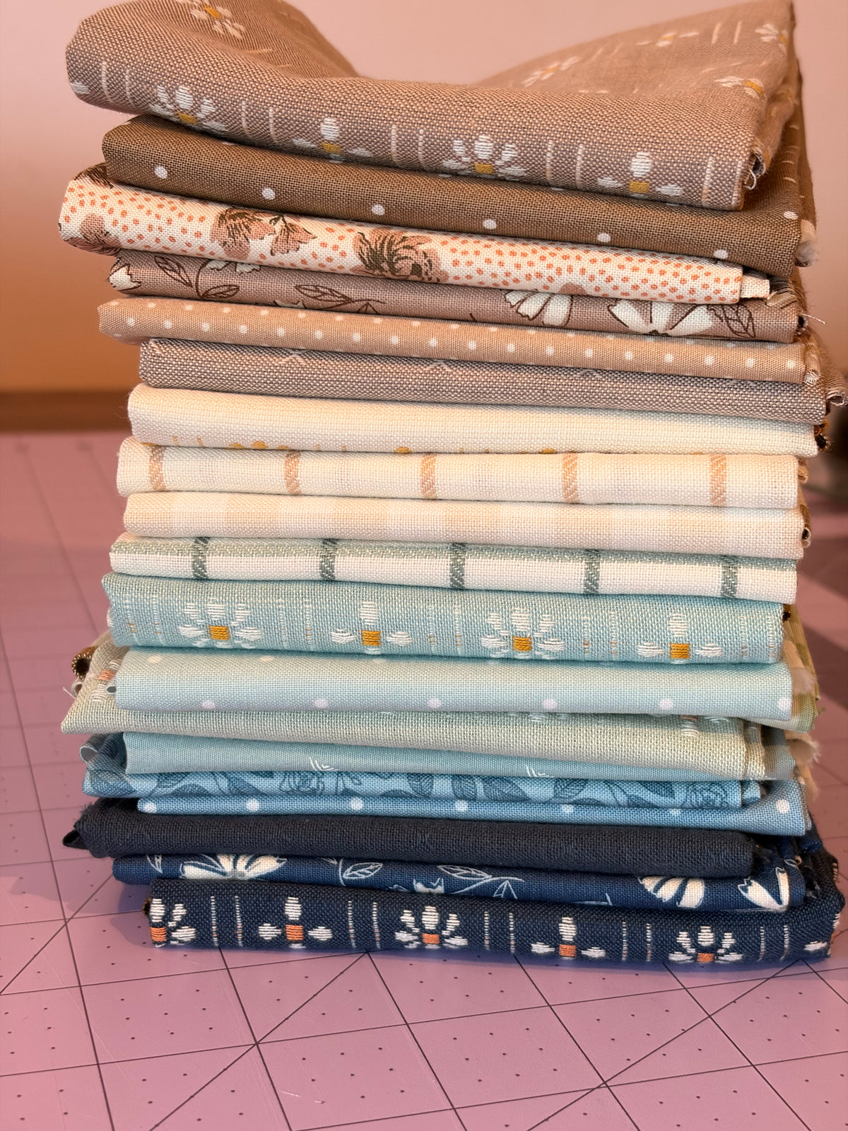 COASTAL COTTAGE - 20 piece FQ bundle