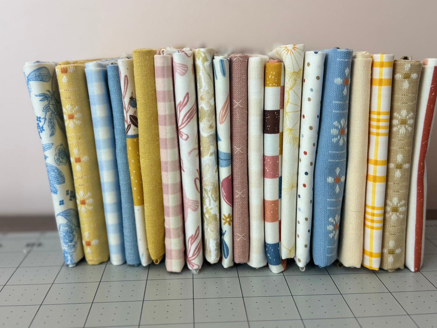 BLOSSOMS AND BLOOMS INSPIRED- 20 piece FQ bundle