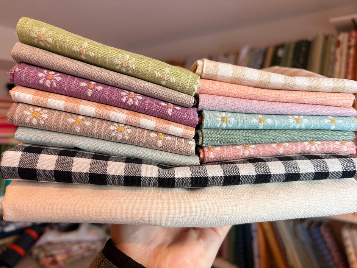 ATTICUS QUILT KIT THROW SIZE - In Curated Fableism